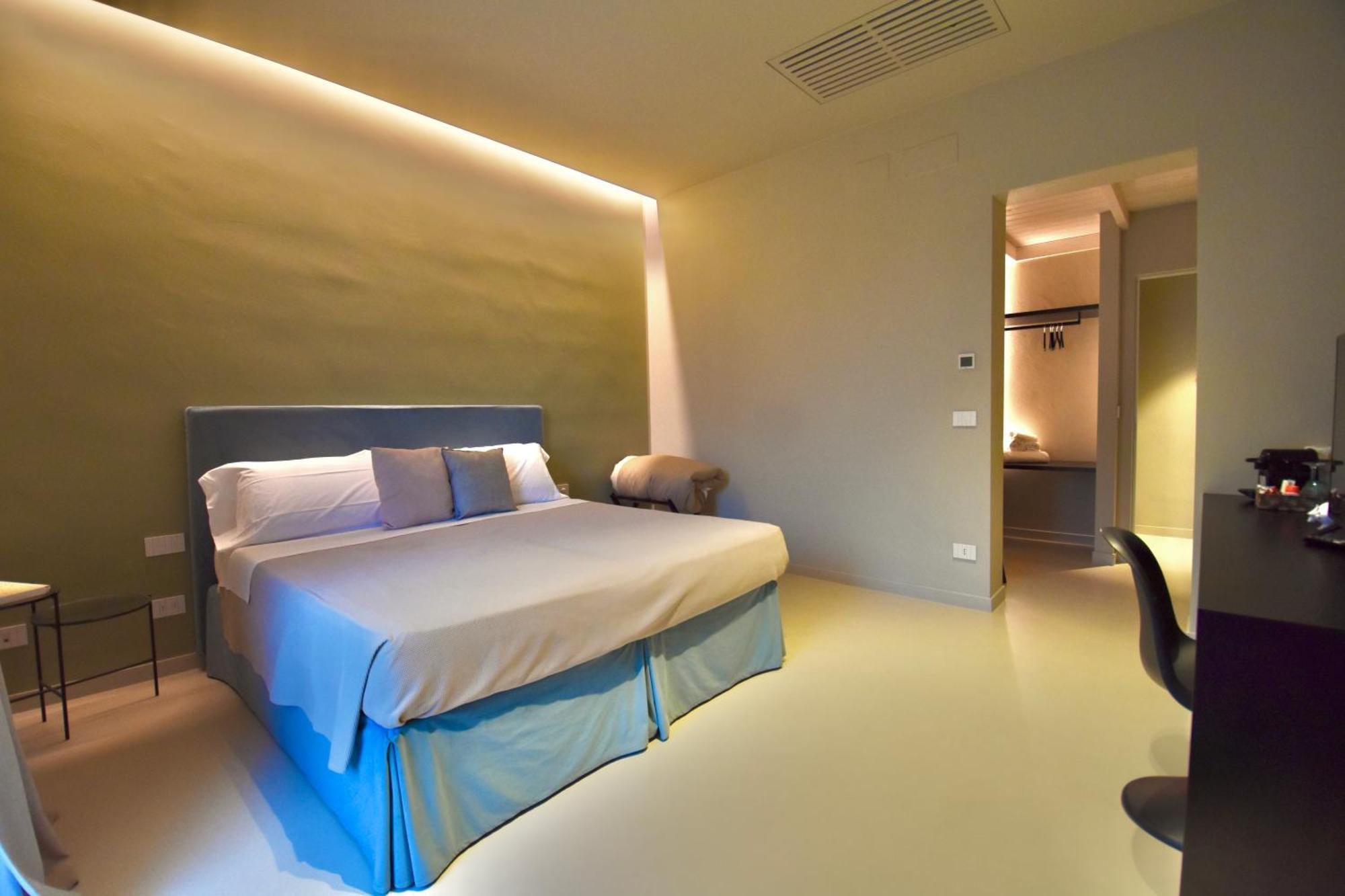 Mpiut - Housea Hotel Polignano a Mare Eksteriør billede